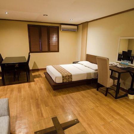 Dg Grami Hotel Paranaque City Extérieur photo