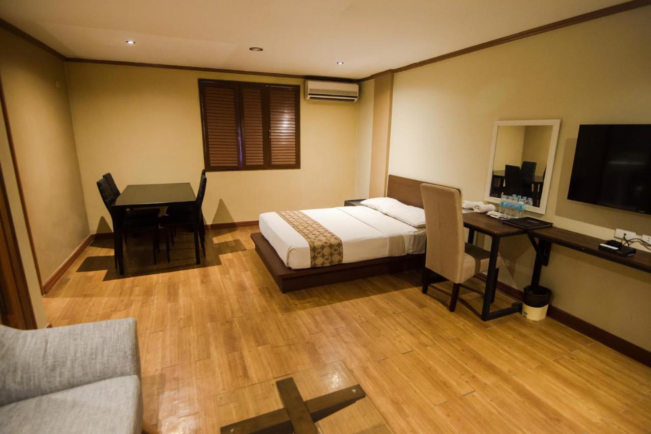 Dg Grami Hotel Paranaque City Extérieur photo