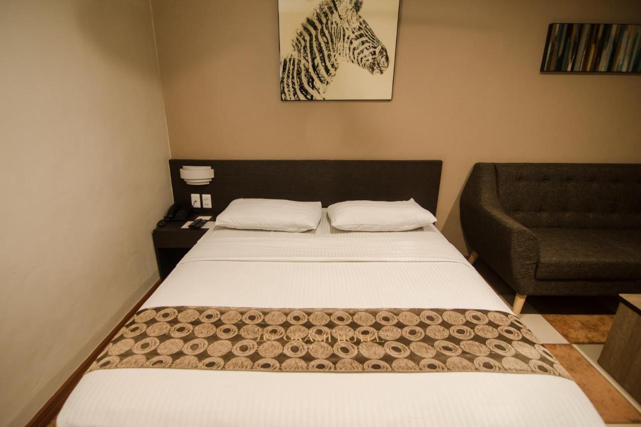 Dg Grami Hotel Paranaque City Extérieur photo