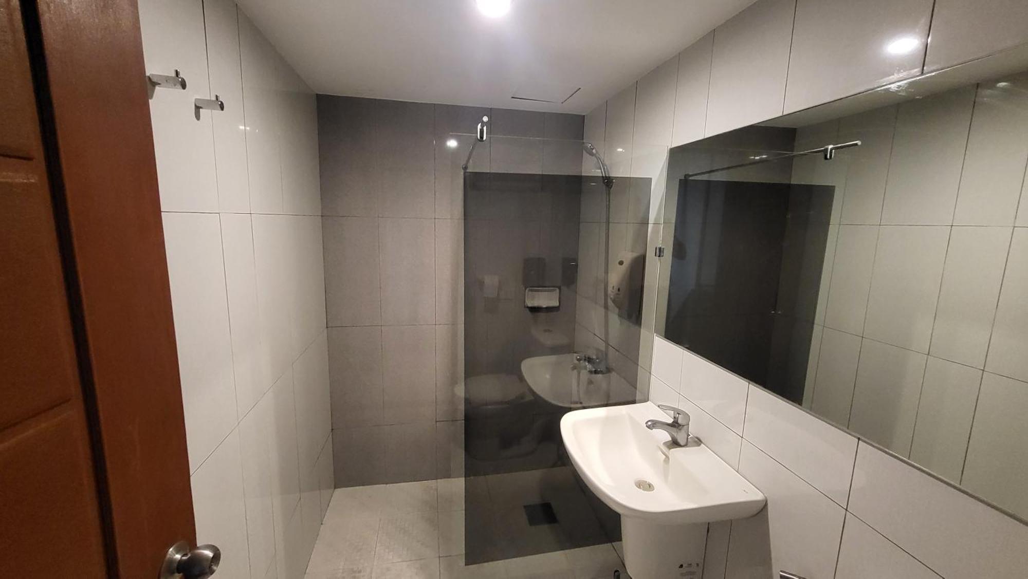 Dg Grami Hotel Paranaque City Extérieur photo