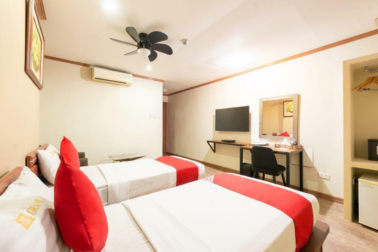 Dg Grami Hotel Paranaque City Extérieur photo